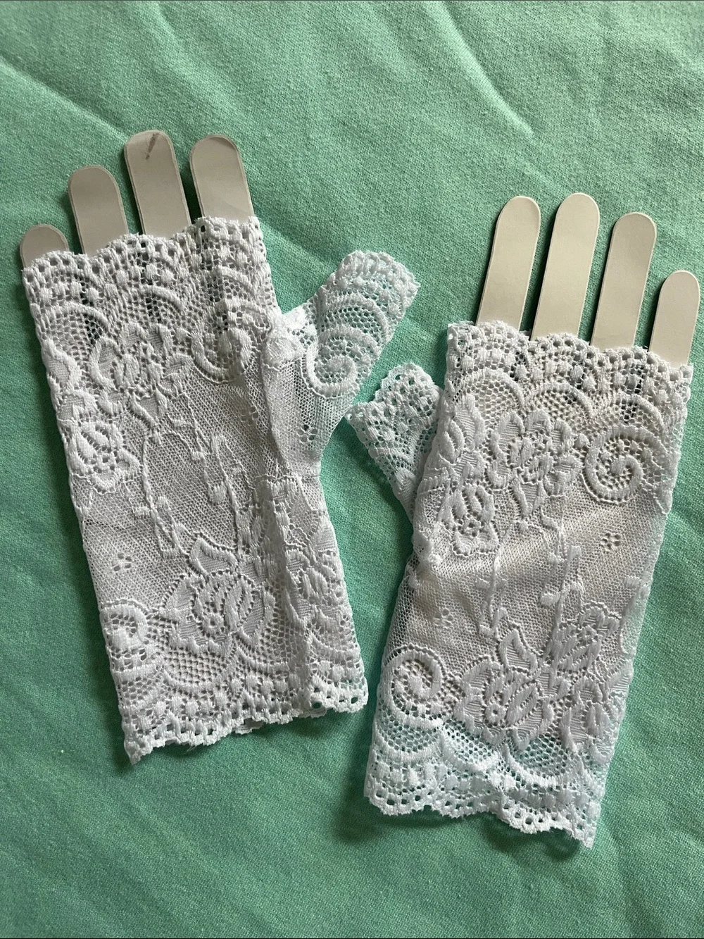 White Lace Fingerless Gloves - Women's Accessories